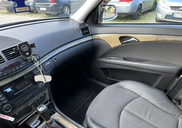 Mercedes-Benz Klasa E cena 22000 przebieg: 300711, rok produkcji 2008 z Człuchów małe 232